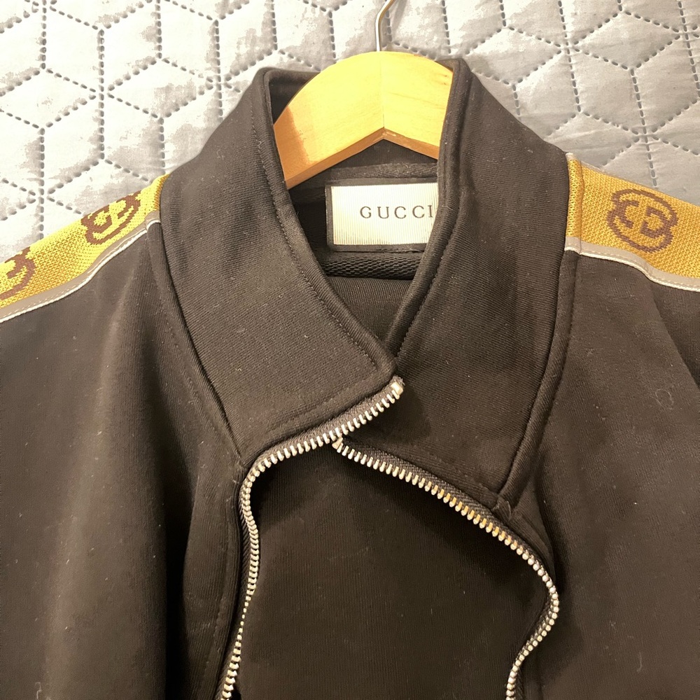 Gucci Black and Gold Lightweight Jacket